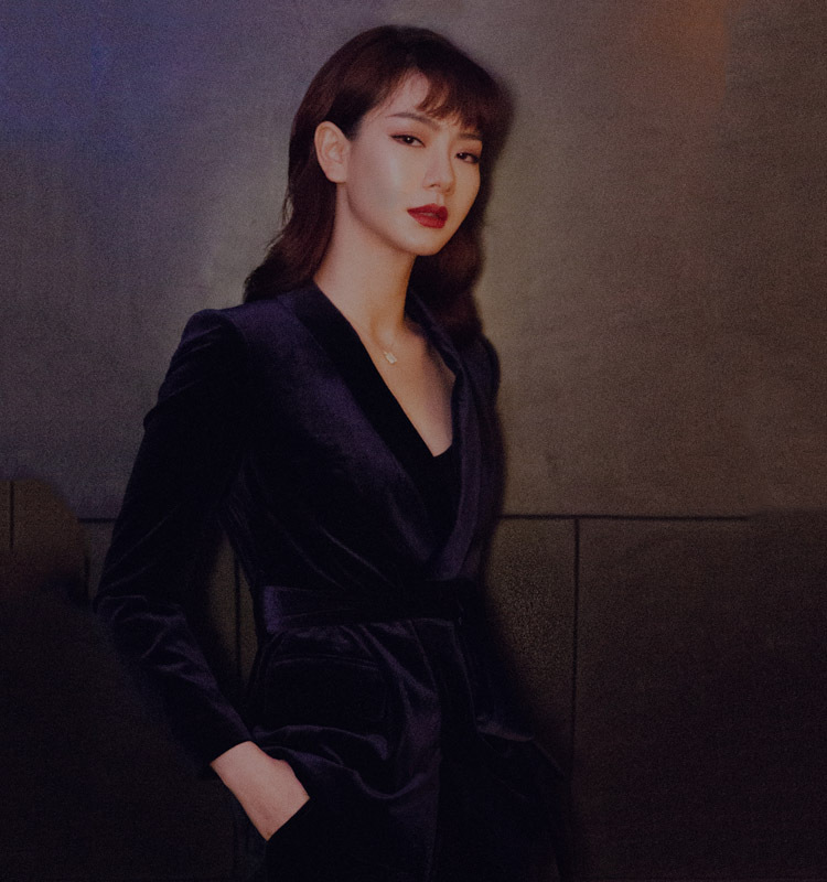 Costume femme en Mélange de fibres chimiques - Ref 3335766 Image 4