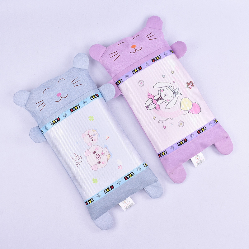 米丘卡通宝宝可水洗冰丝枕头 夏天幼儿园儿童枕 2~6岁玩具茶叶枕|ru