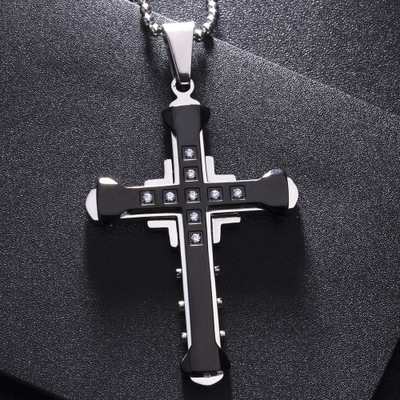 Dark Knight Korean Cross Necklace with Diamonds for Men's Titanium Steel Pendant_voghion.com