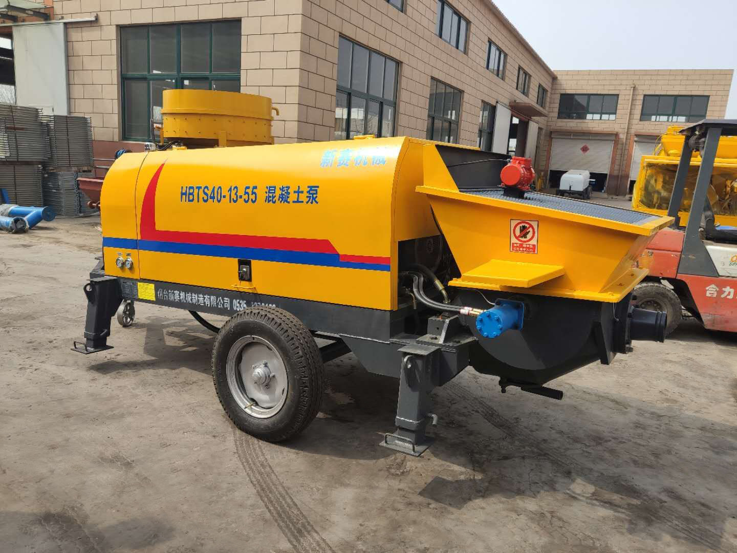 烟台新赛机械制造有限公司 混凝土输送泵/地泵/拖泵/搅拌拖泵....
