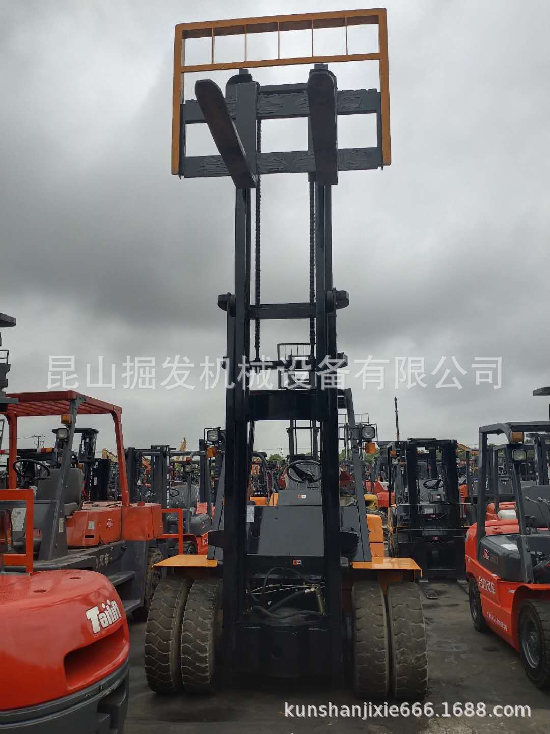 转让二手杭叉6吨柴油叉车，杭叉5吨，7吨3吨2吨叉车