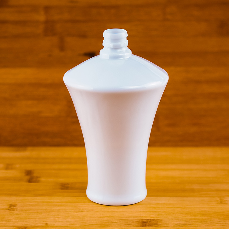 厂家生产500ml陀螺大头小底牙口白瓷玻璃瓶 一斤装乳白料白酒瓶