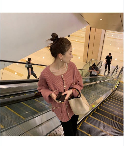 Pull femme en Fibre de polyester Polyester  - Ref 3414705 Image 13