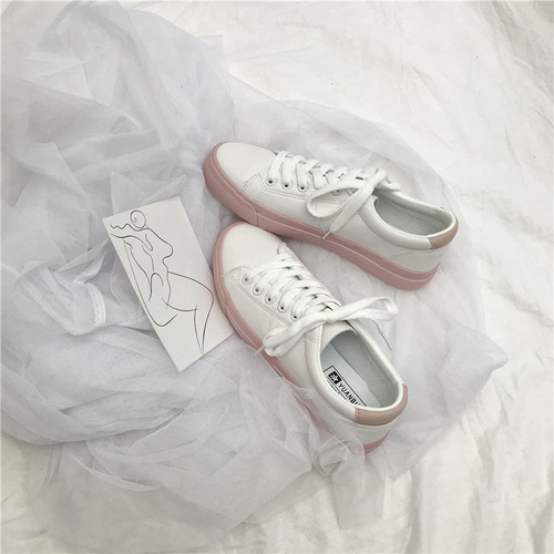 Internet celebrity white shoes women's Korean version versatile 2019 spring new ins street photography Hong Kong style flat women's shoes leather surface