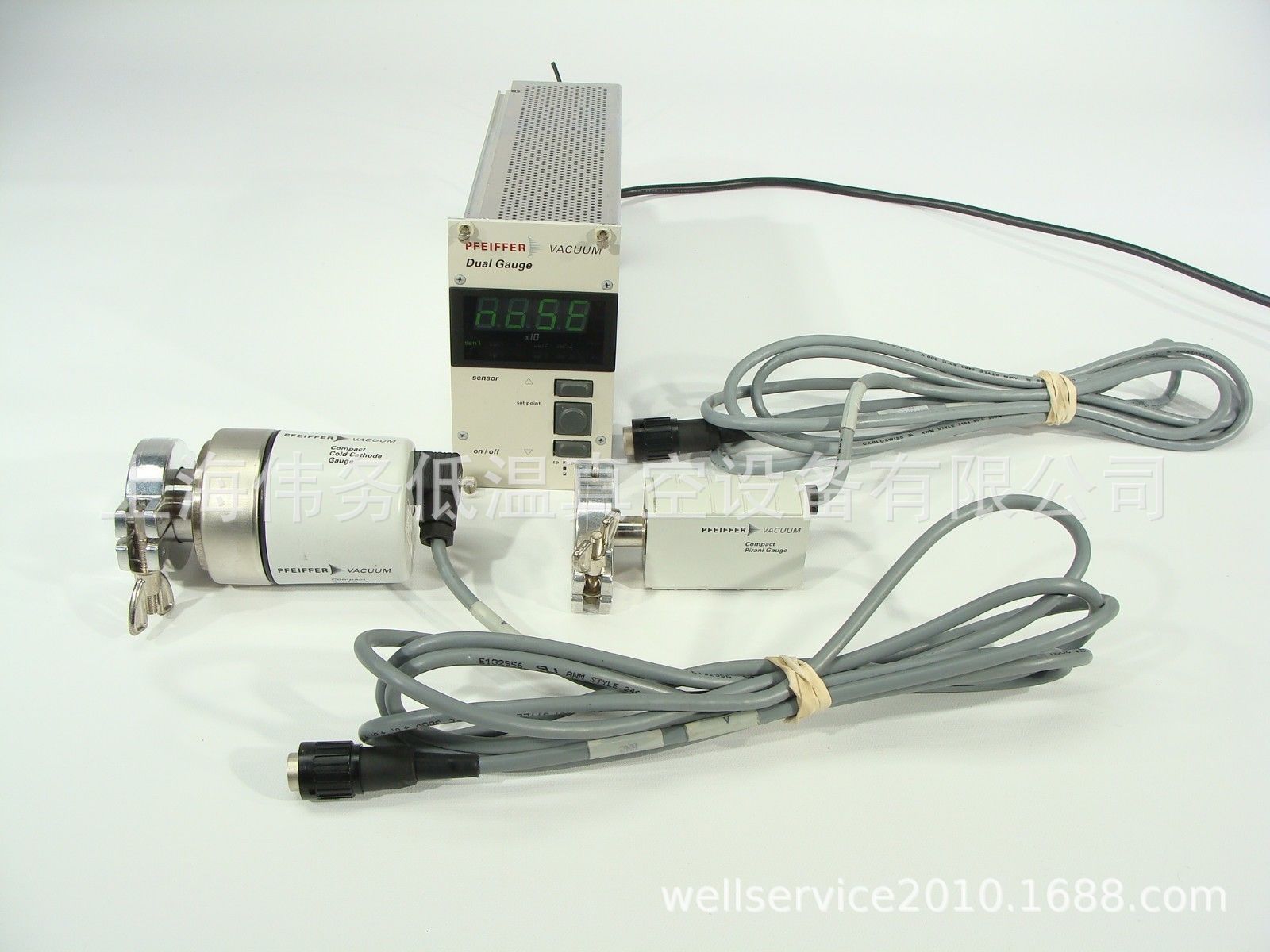 Pfeiffer TPG 252 A High Vacuum Dual Gauge + IKR-251, TPR265