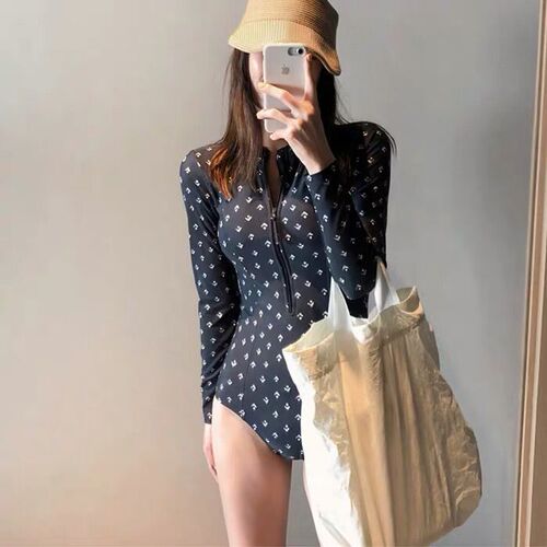 Korea's new swimsuit slimming belly-covering sexy conservative one-piece swimsuit long-sleeved sun protection wetsuit sports swimming
