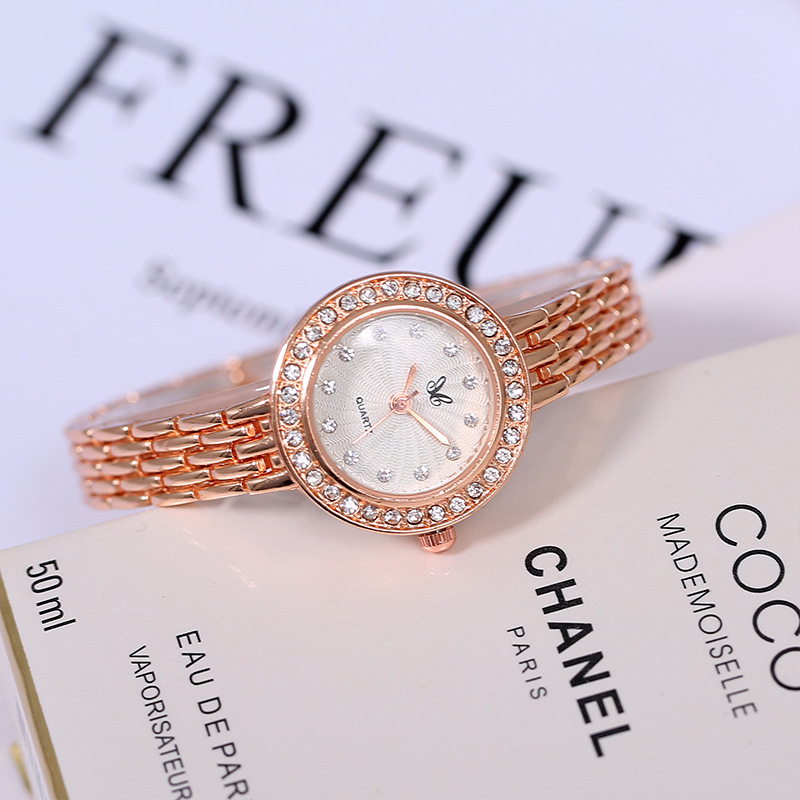 Fashion simple high-quality watch quartz table bracelet watch female net red student table crystal new wrist watch Korean generation