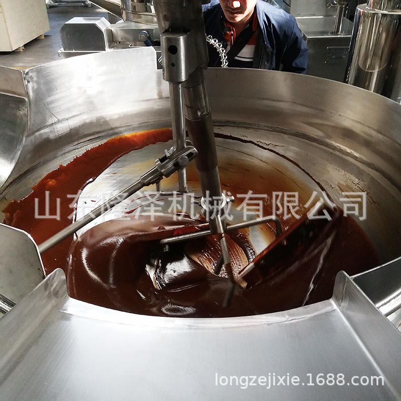  香菇酱行星搅拌炒锅 调味料搅拌炸炒锅 做辣椒酱的机器设备
