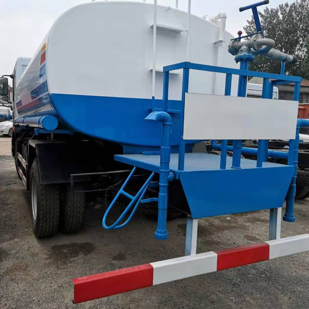 lADPDgQ9rY2ilJnNBDjNBaA_1440_1