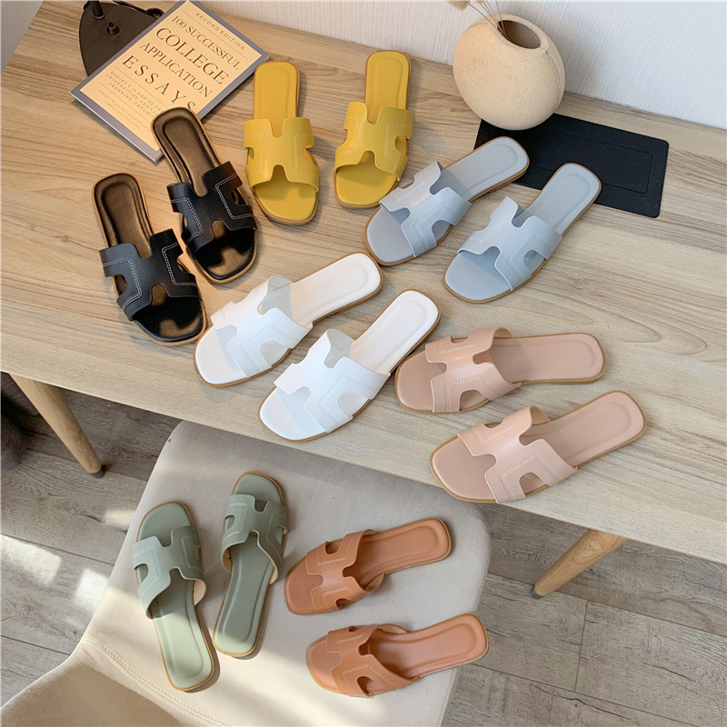 Slippers female summer fashion wear 2019 new Korean version of the red sand beach slippers word drag, thaw