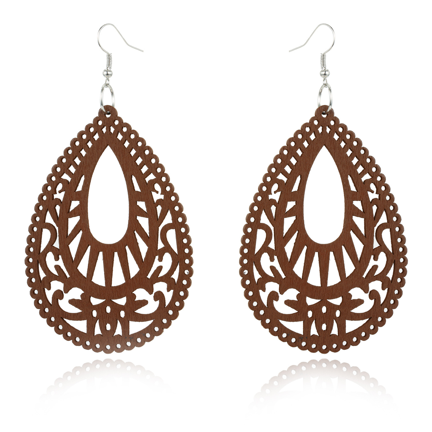 Europe Et En Amérique Croix Frontière Personnalité Rétro Oreille Crochet Sculpté Creux En Bois Grande Goutte D'eau Boucles D'oreilles Gouttes Pour Les Oreilles Commerce Extérieur En Bois Boucles D'oreilles display picture 1