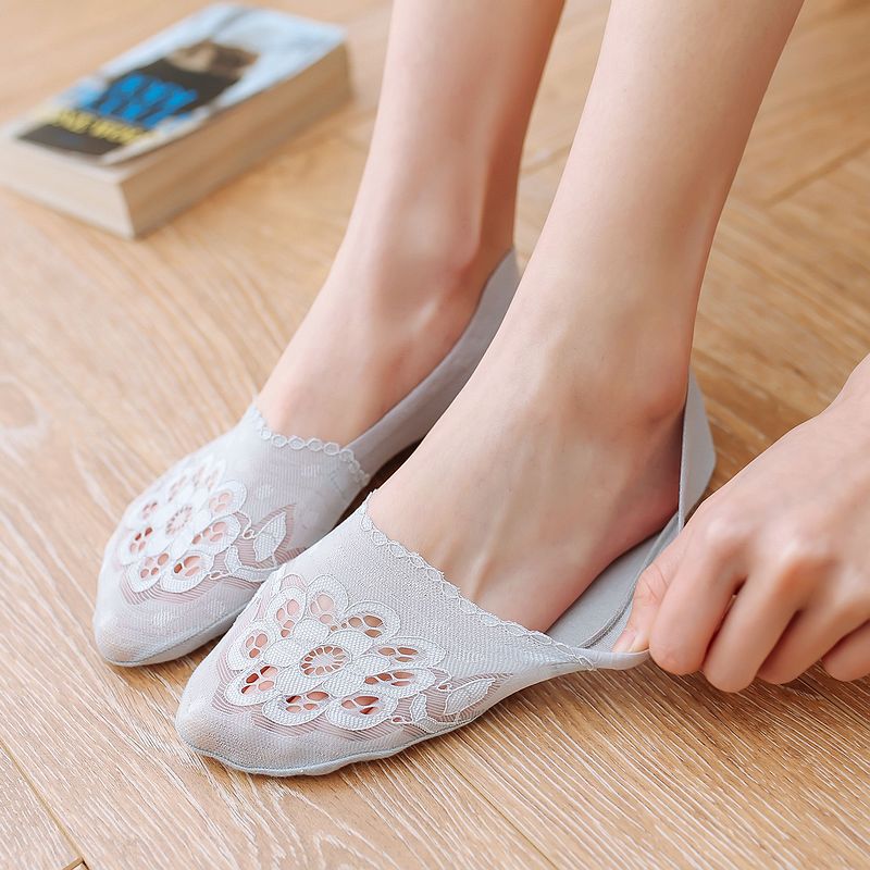 2019 spring and summer new hollow boat socks lace socks wholesale silicone anti-off falling cotton