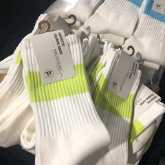 Trendy brand socks men's Shawn Yue's same style casual cotton socks contrasting striped mid-calf socks women's ZTE couple socks wholesale