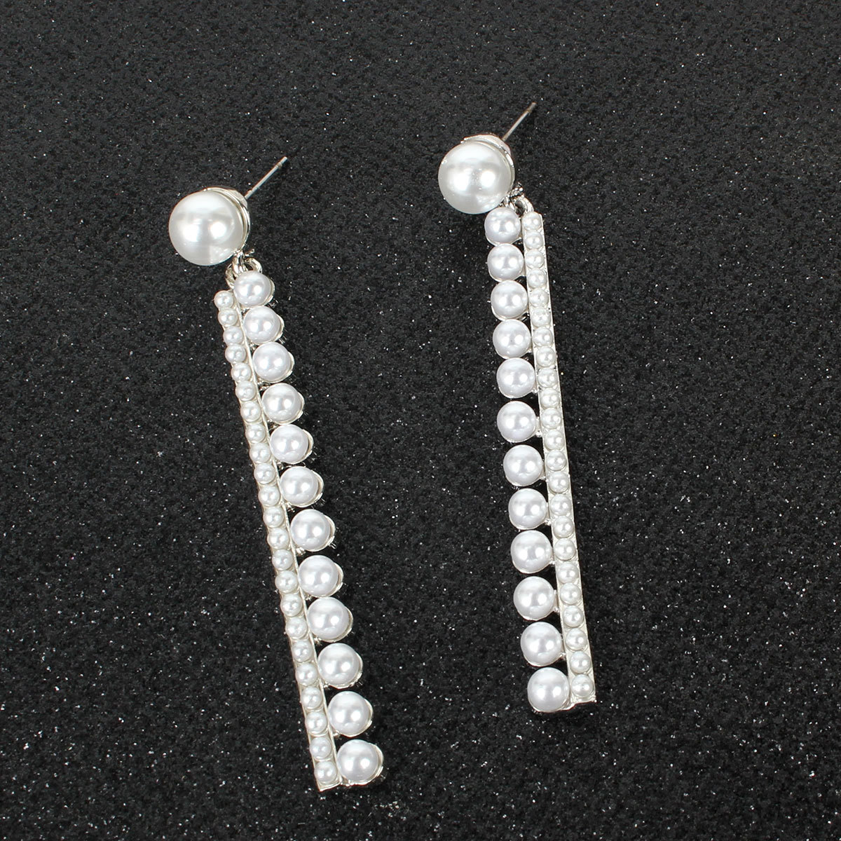 Korean Fashion Earrings Wild I-shaped Imitation Pearl Long Earrings Women display picture 1