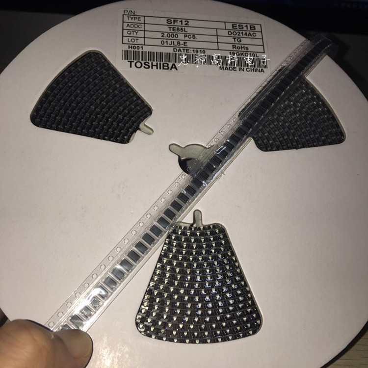 ES1B SMA 二极管与整流器100V 1A（DO-214AC）ES1B 快速恢复管