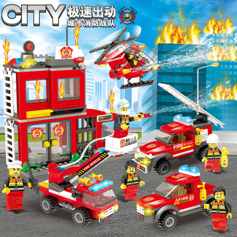 Городская пожарная команда отправила 593 гранулы (подарочные коробки)