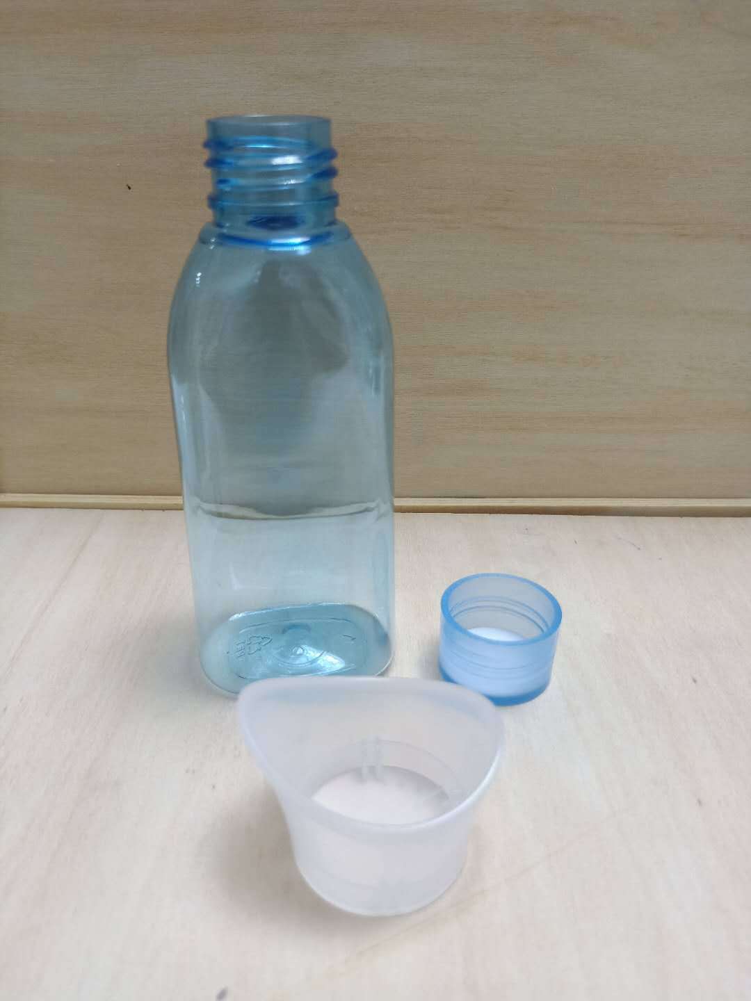 厂家批发100ml130ml250ml洗眼液瓶带刻度硅胶洗眼杯洗眼水塑料瓶