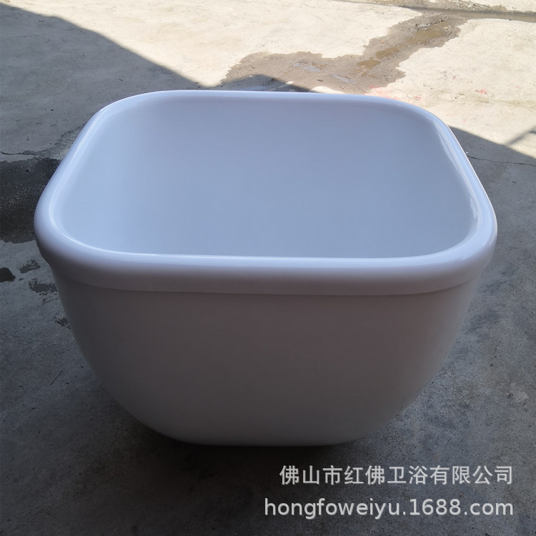 儿童浴缸
