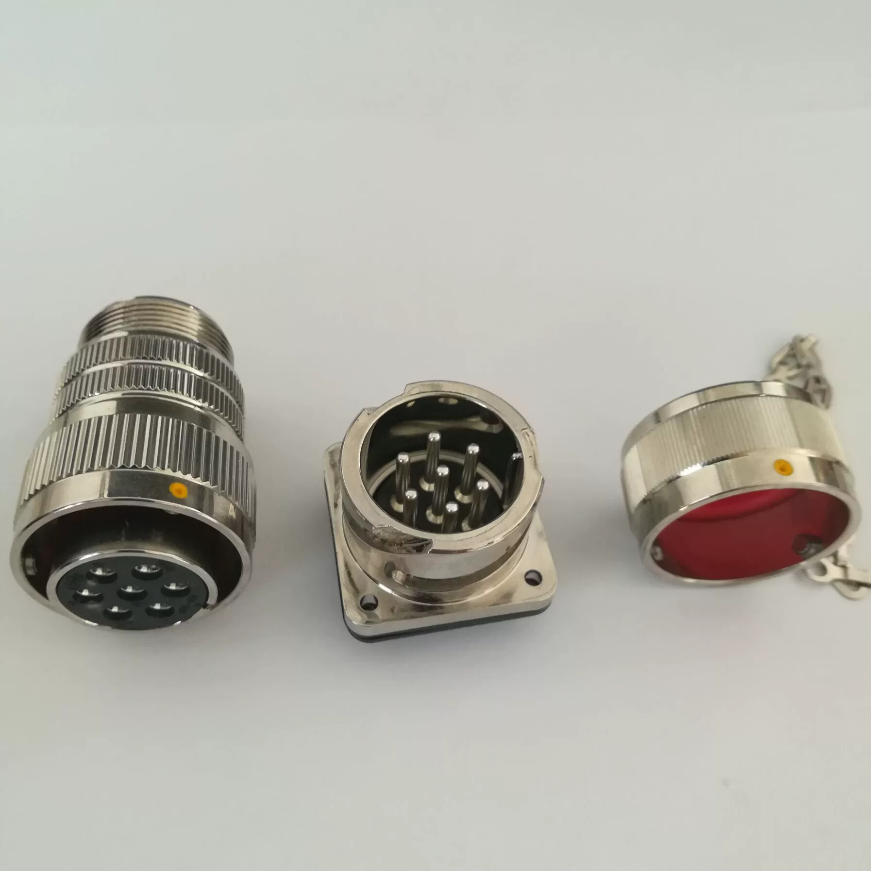 Южная Корея INC Air Plugs Seven Core U.S. Military Bidding Valida VG06A20-15SNN