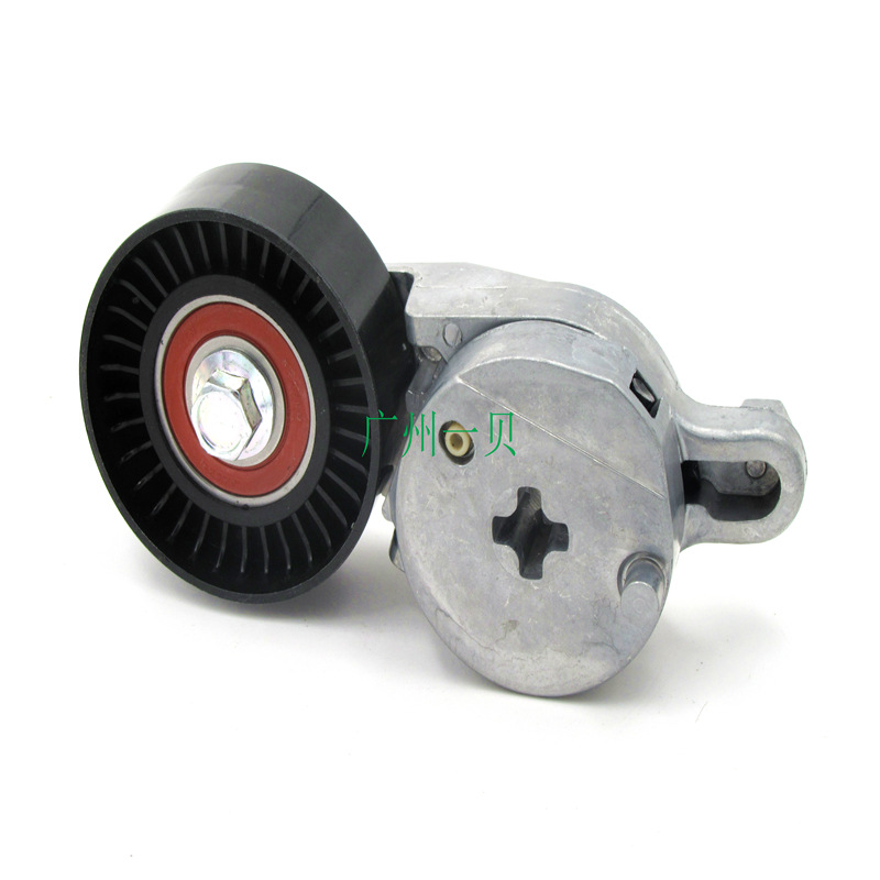 开入澳门“梦幻城”的宇通车