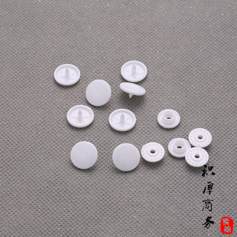 Botón de plástico transparente botón a presión infantil Botón de archivo de ropa T3T5 botón a presión Negro Blanco