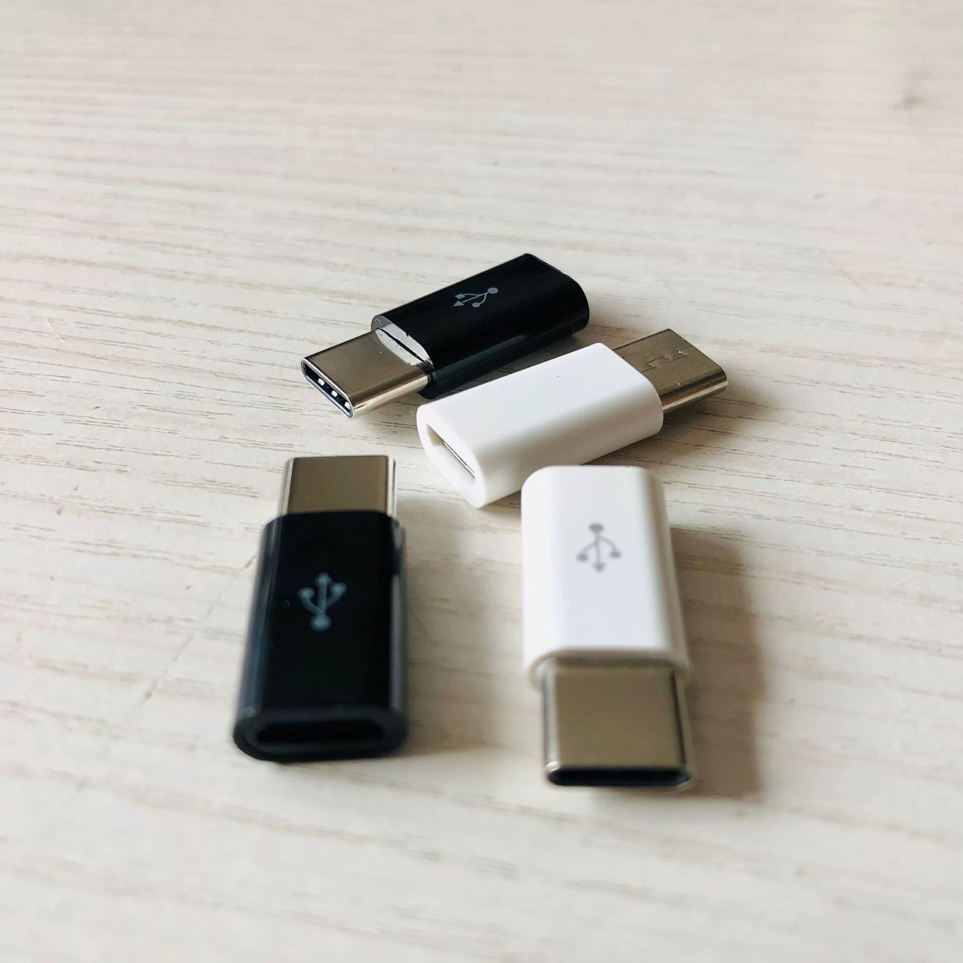 Type-C rotor miCro USB to Type C public Android V8 data charging cable converter OTG3.1