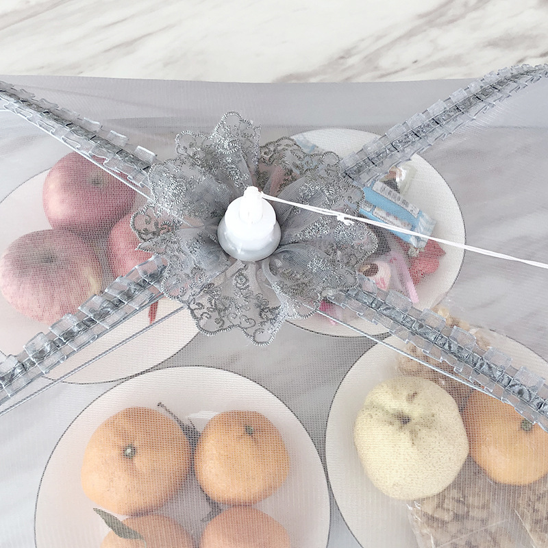 Elegant dining accessory