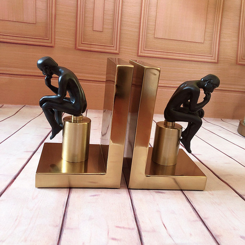 European thinker bookends, handicraft model room bookcase decorations, metal gold ornaments