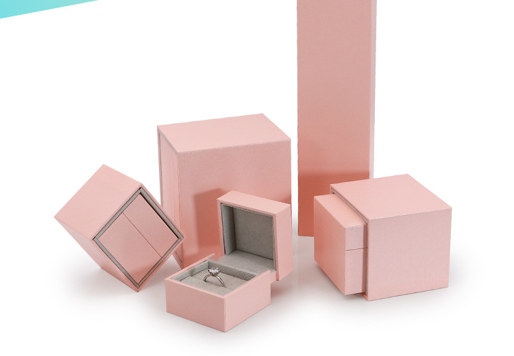 164g Weight Jewelry Boxes Classification 1 Piece Quantity Holiday, Daily Occasion Flannel, Grid Pattern Special Paper Material Solid Color Pattern Simple Style Style Simple Style Solid Color Flannel Grid Pattern Special Paper Jewelry Boxes