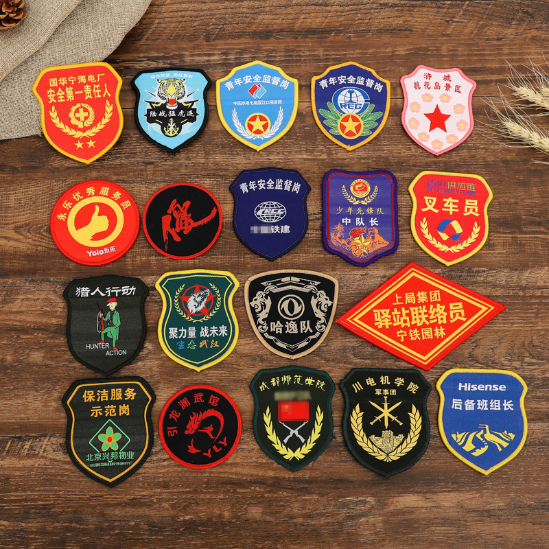 11266193889_1340557166