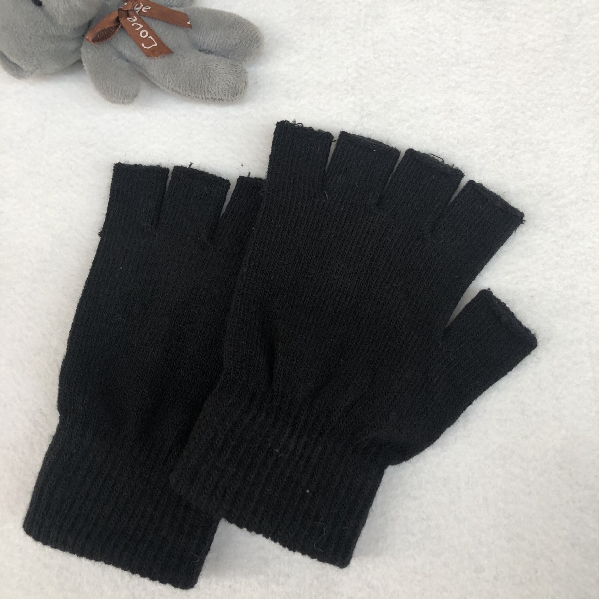 Invierno guantes calientes al por mayor medio dedo escritura guantes de teléfono móvil engrosada alta elástica dedo abierto guantes táctiles al aire libre