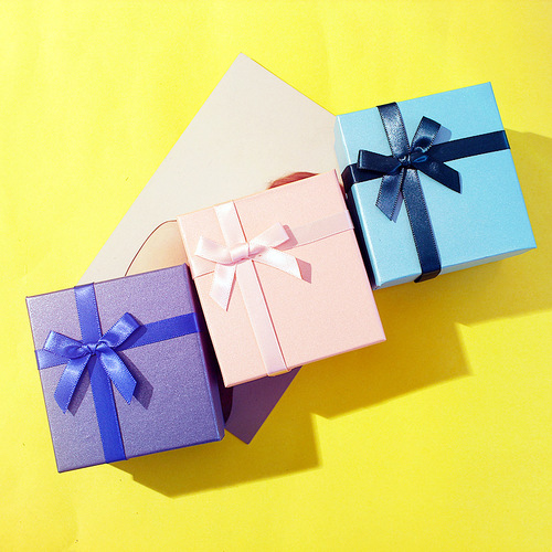 Colorful multi-color pink bow gift box watch box jewelry box gift packaging box custom box gift bag packaging box