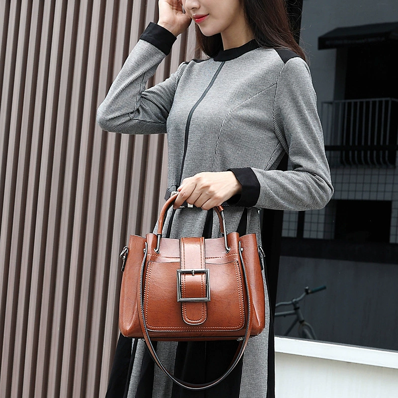 邦百 Retro Large One-Shoulder Bag for Oily Skin, Stylish, Durable, Multiple Colors