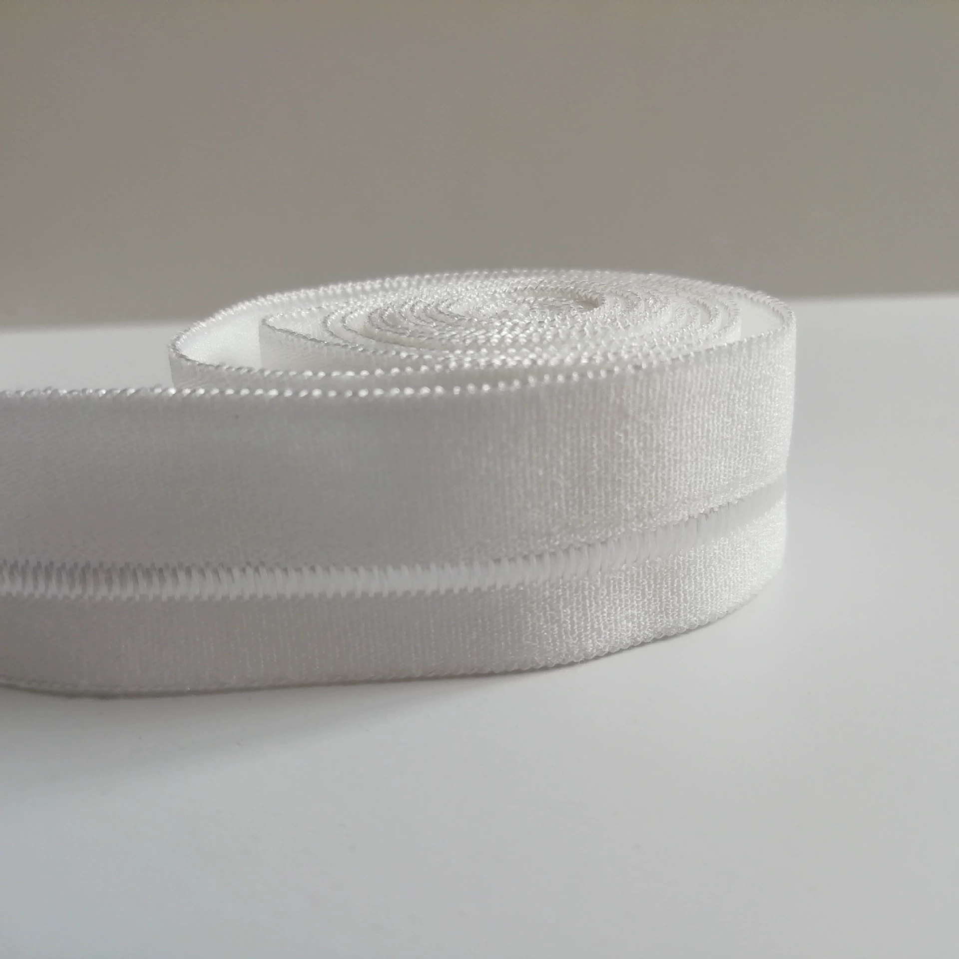 Прямые продажи с фабрики, сложенное подшивка, нейлоновое нижнее белье, эластичная резинка с золотым краем, золотая полоска