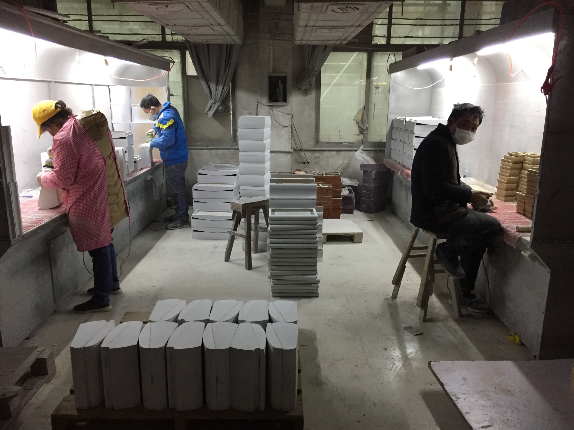 Customized Middle Eastern drawer incense burners, metal custom-made wooden alloy incense burners, Arabian sandalwood incense burners, incense burner boxes wholesale detail image 6