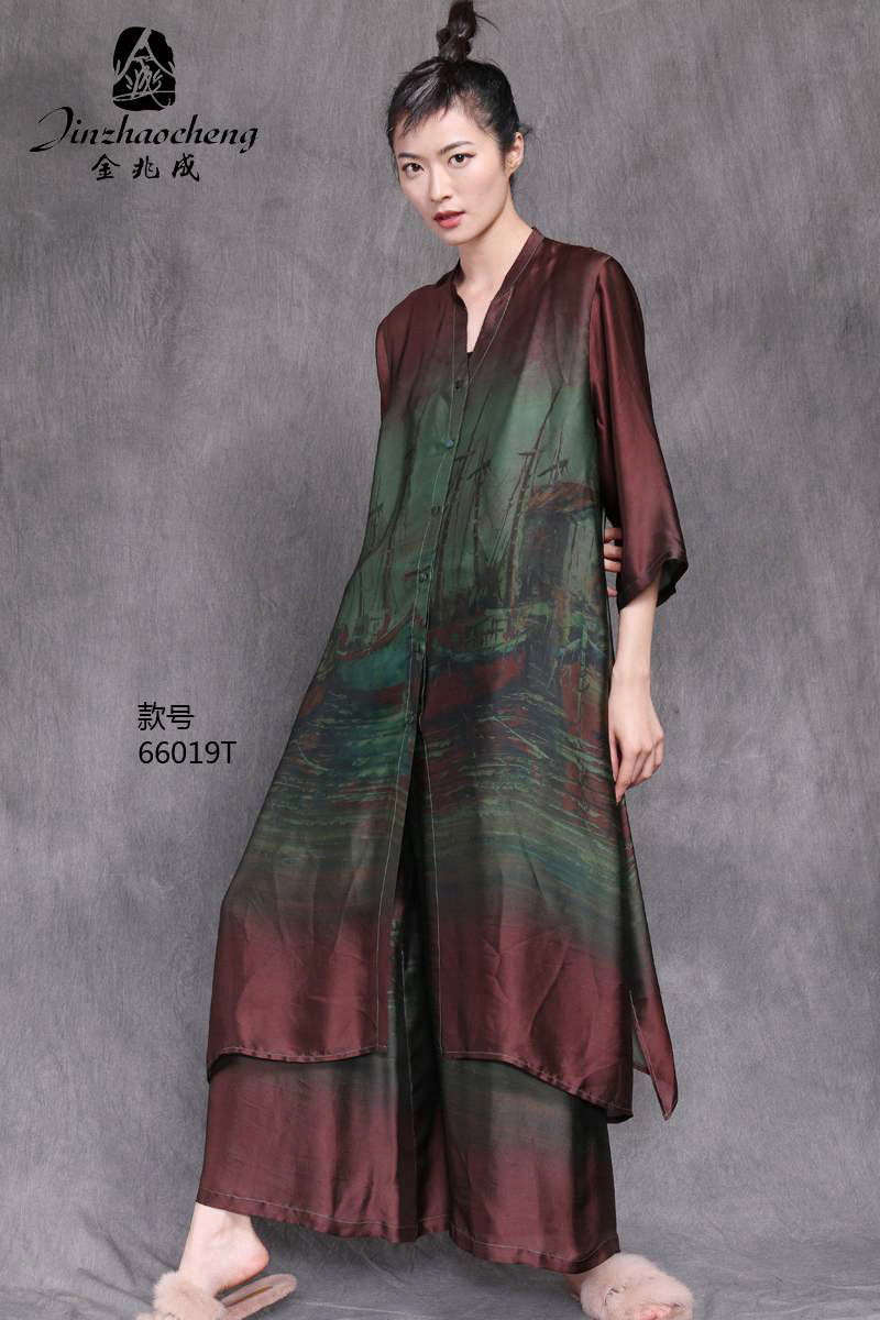 Costume femme en De la soie - Ref 3335485 Image 7