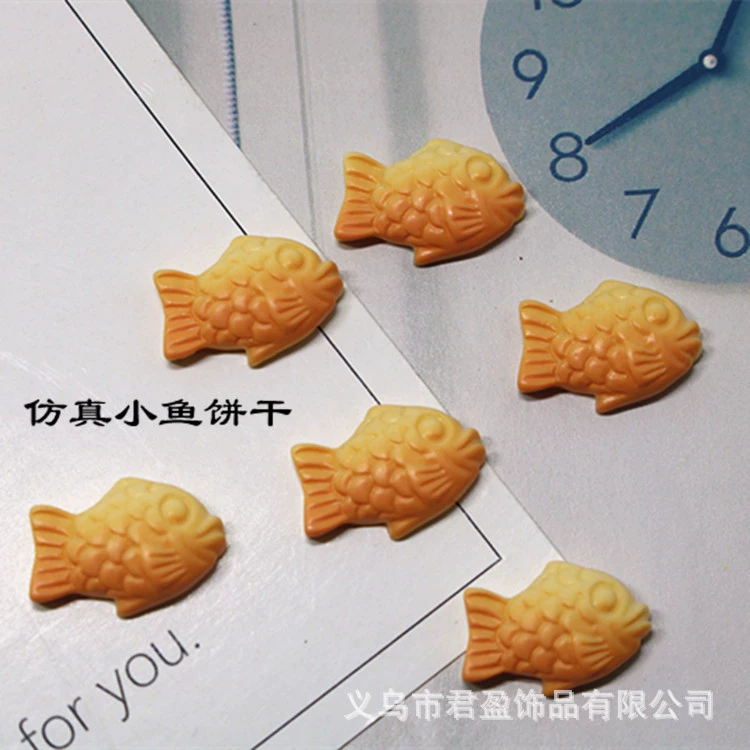 Реалистичная еда из смолы для игры, подвеска — ручная работа, рыбная Biscuit, миниатюра 1,5×2,0 см, поделки своими руками