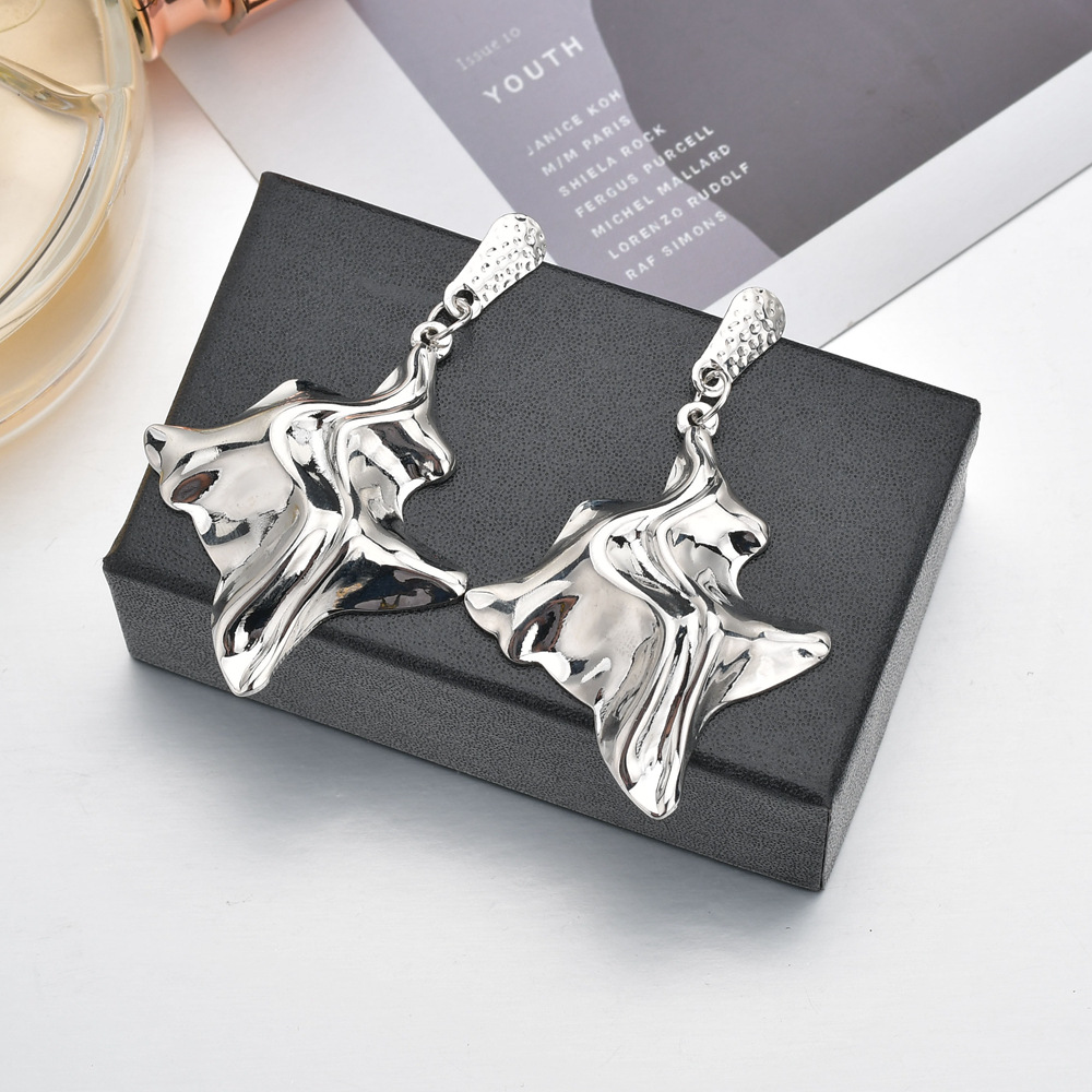Women'S Gender Punk Style Geometric Pleated Alloy Pendant Earrings