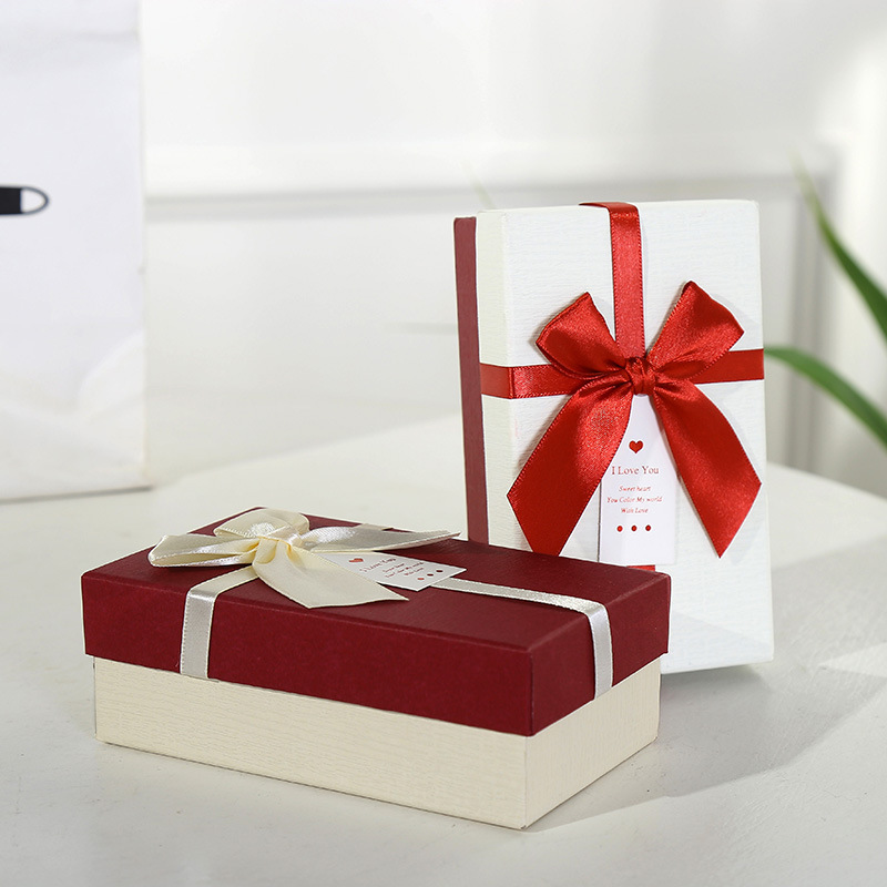 10875835870_2076381735