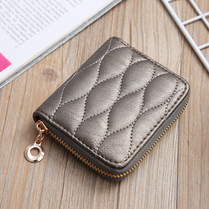 Korean Embroidered Creative Short Mesh Small Wallet Wholesale display picture 25