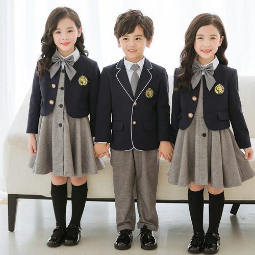 English-style kindergarten school uniform set for primary school students, three-piece set for children, autumn and winter class uniform customization season