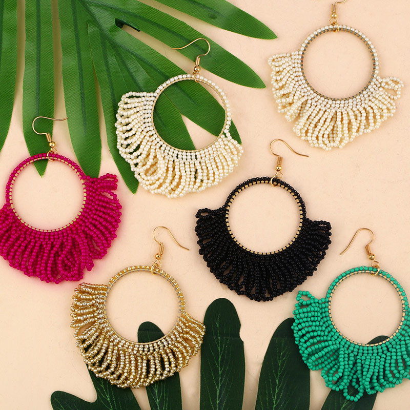 Fashion Geometric Fan-shaped Rice Beads Earrings display picture 5