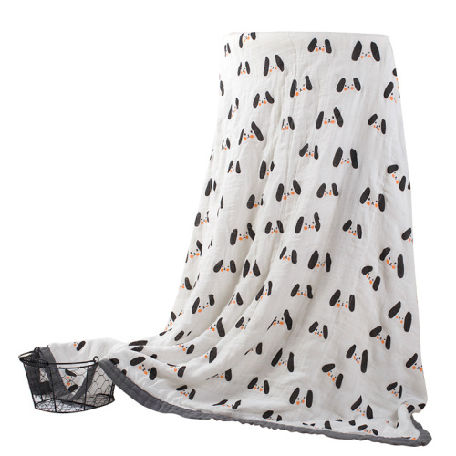 Spring and autumn baby blanket, baby quilt, cartoon print, four-layer newborn bamboo fiber gauze wrap, baby bath towel