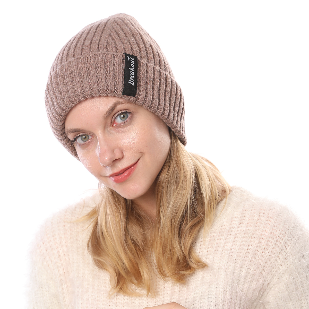 Cappello da uomo in lana calda lavorato a maglia con lettera adesiva con bordo arricciato a righe dritte in velluto autunno e inverno da donna_voghion.com