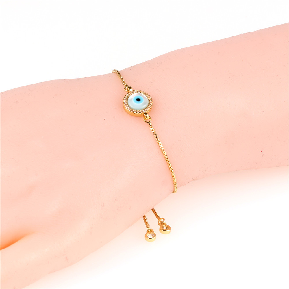 New Accessories Blue Eye Bracelet Devil's Eye Micro Inlaid Diamond Shell Pulling Zircon Bracelet display picture 10