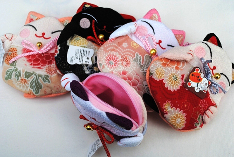日本正品招喜屋和风招财猫真丝布艺猫形零钱包卡通硬币包卡包批发|ms