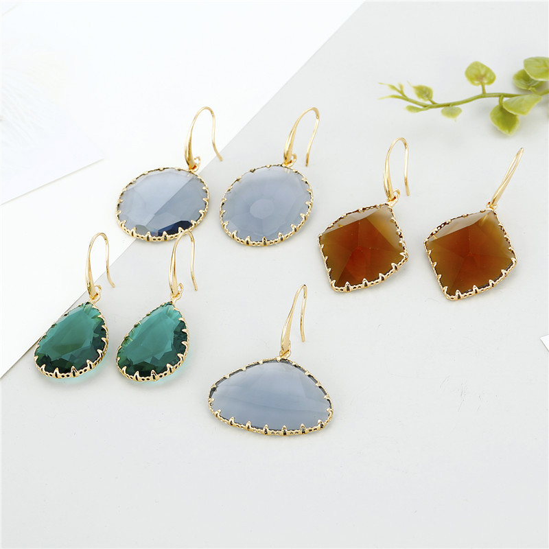 Geometric Polygonal Crystal Earring Earrings Multi-faceted Irregular Glass Edge Earrings display picture 6