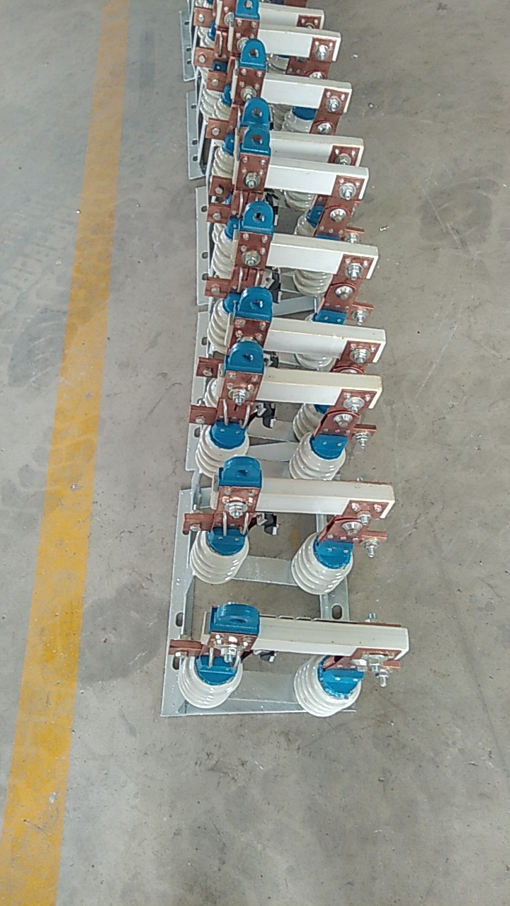 厂家直销低压熔断开关GWR20-0.5KV/400A导电600A刀闸配件1000A