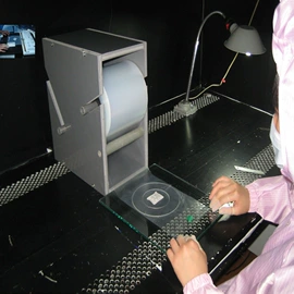 半导体材料;压电晶体材料