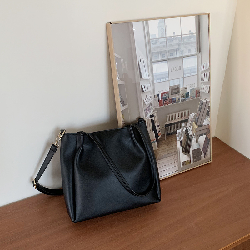 Damen Neue Mode Koreanische Ausgabe Tägliche Schulter Große Kapazität Einfache Tragetasche Student Handheld Umhängetasche_voghion.com